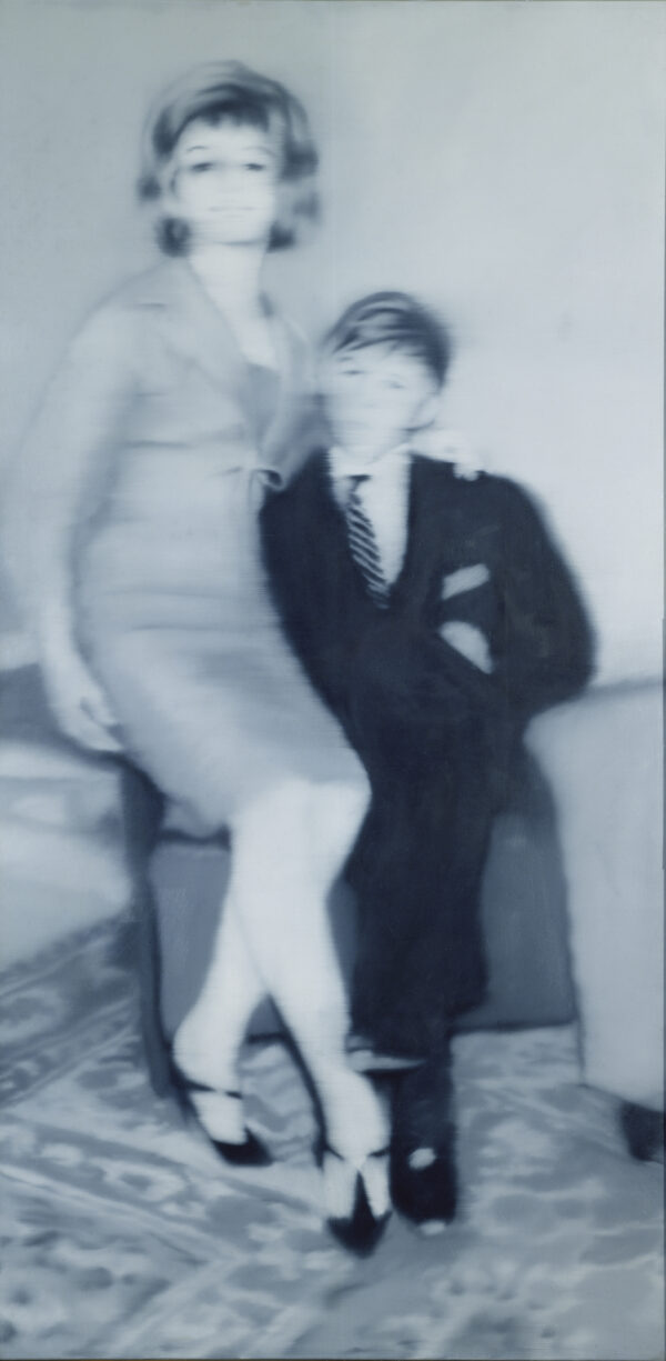 Richter, Gerhard, geb. 1932 Helga Matura mit Verlobtem. 1966 200,0 x 100,0 cm Öl auf Leinwand Kunstpalast, Düsseldorf © Gerhard Richter Foto: Kunstpalast - ARTOTHEK