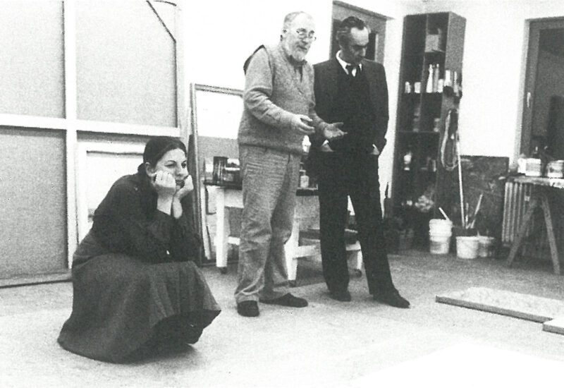 Ingrid und Willi Kemp gemeinsam mit Winfred Gaul in dessen Atelier in Düsseldorf-Kaiserswerth am 3.11.1983