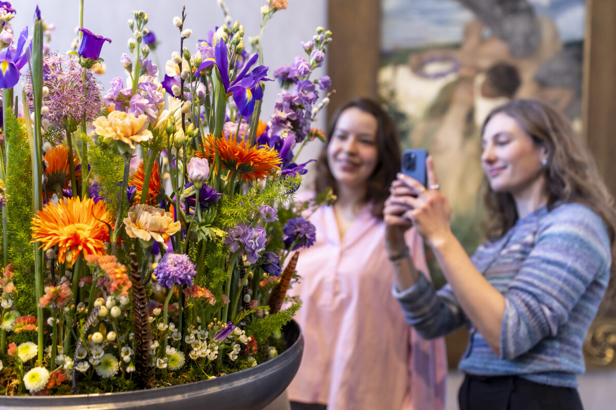 Kunst­palast in bloom