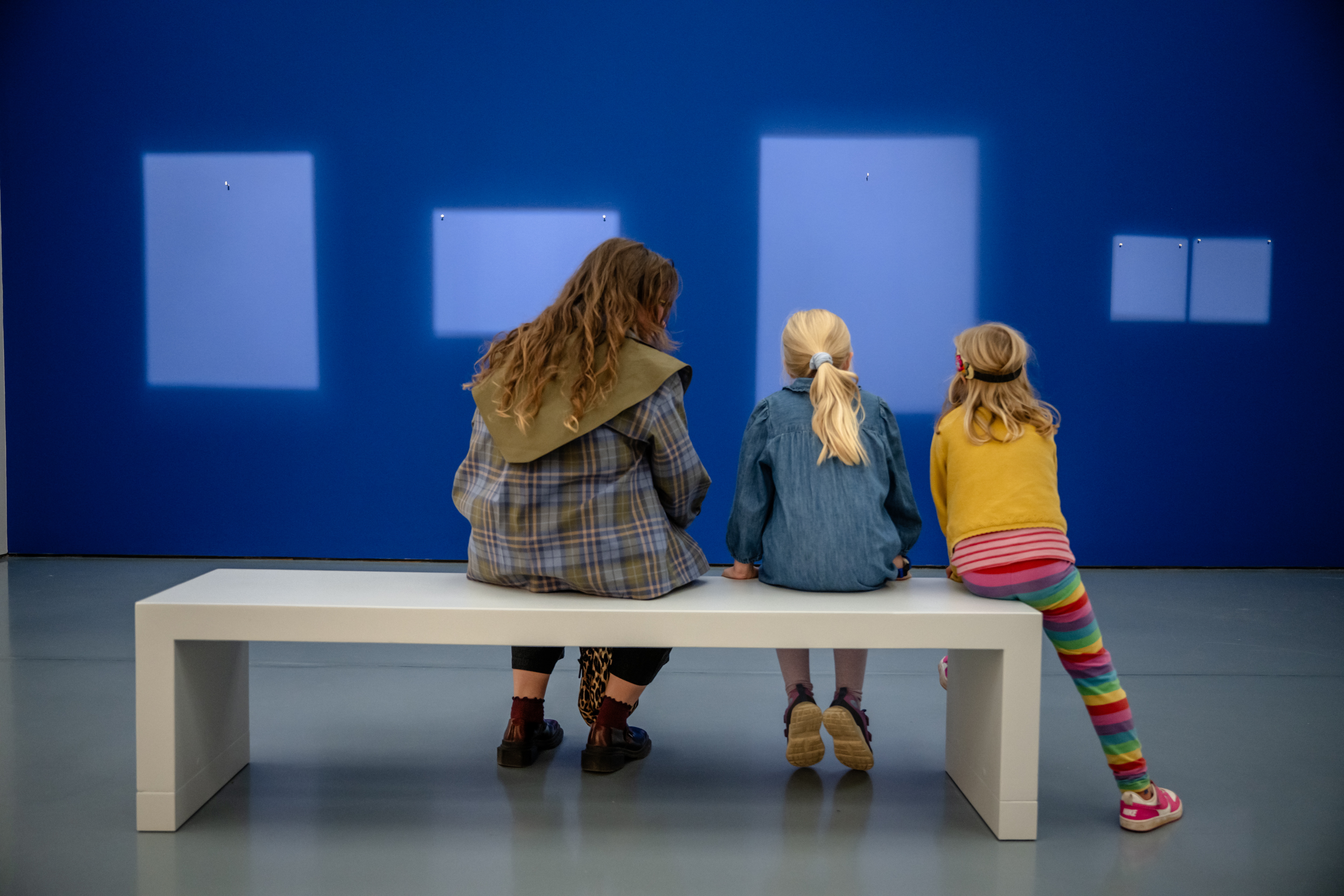 Einblick in Hans-Peter Feldmann. Kunstausstellung, Foto: © Andreas Endermann