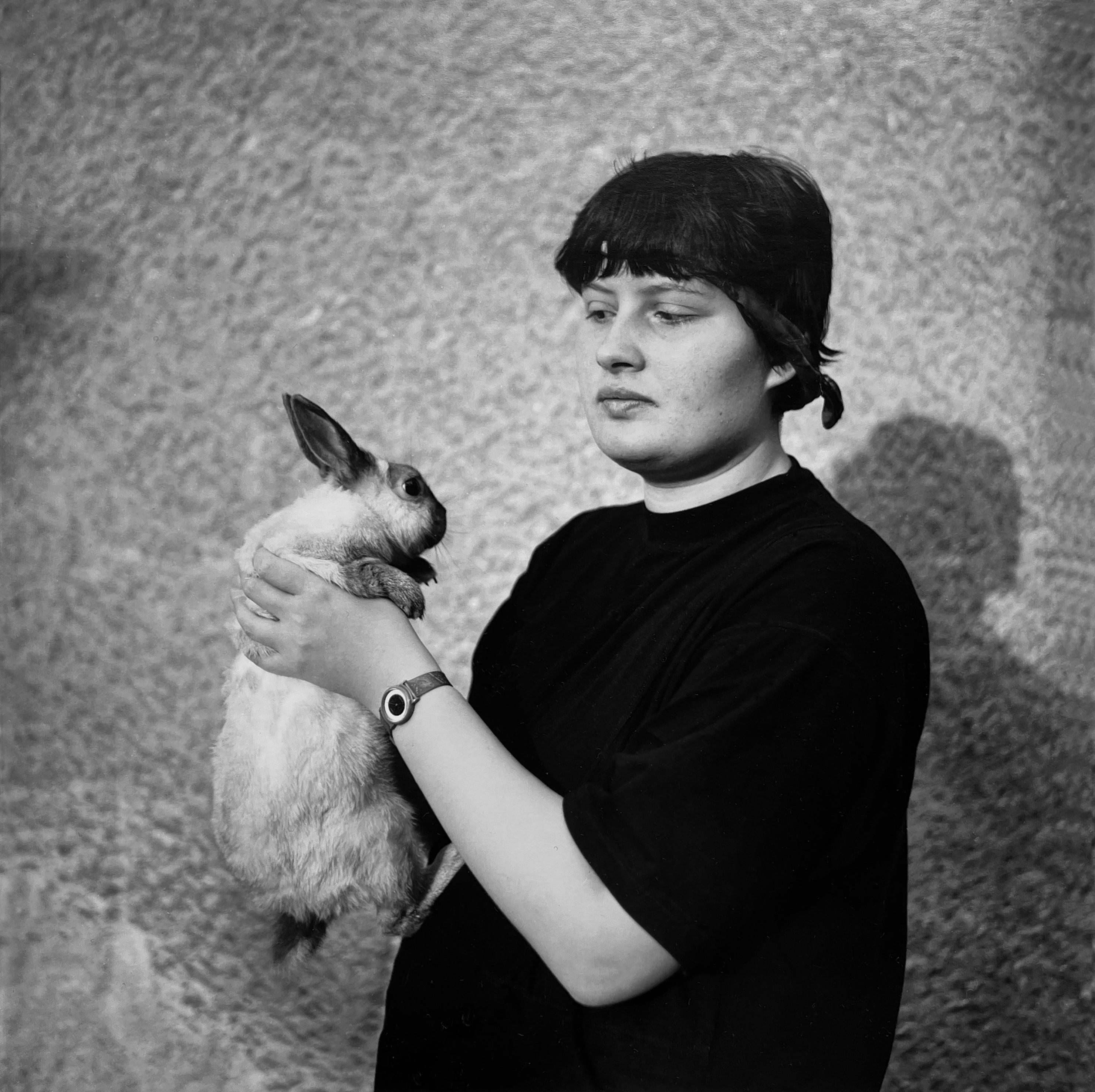 Untitled, Series: Absentees (Ms. S. and Rabbit, Long-term Ward, Berlin), 1996, Silbergelatine-Abzug, 21 x 21 cm, boa-basedonart, Düsseldorf