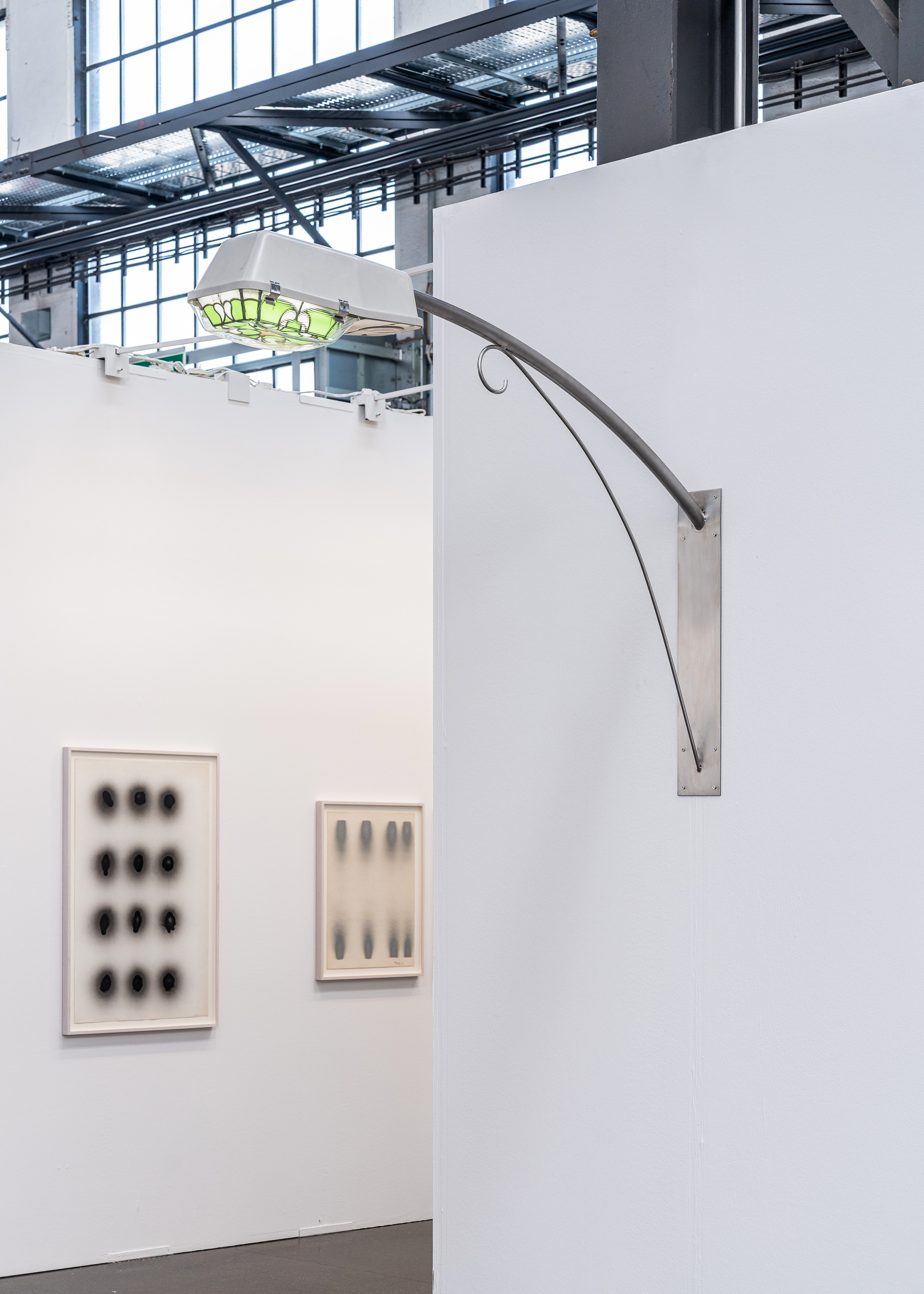 Ju Young Kim, Where your arrival is postponed, 2025, Courtesy of max goelitz, copyright the artist, Foto Dirk Tacke