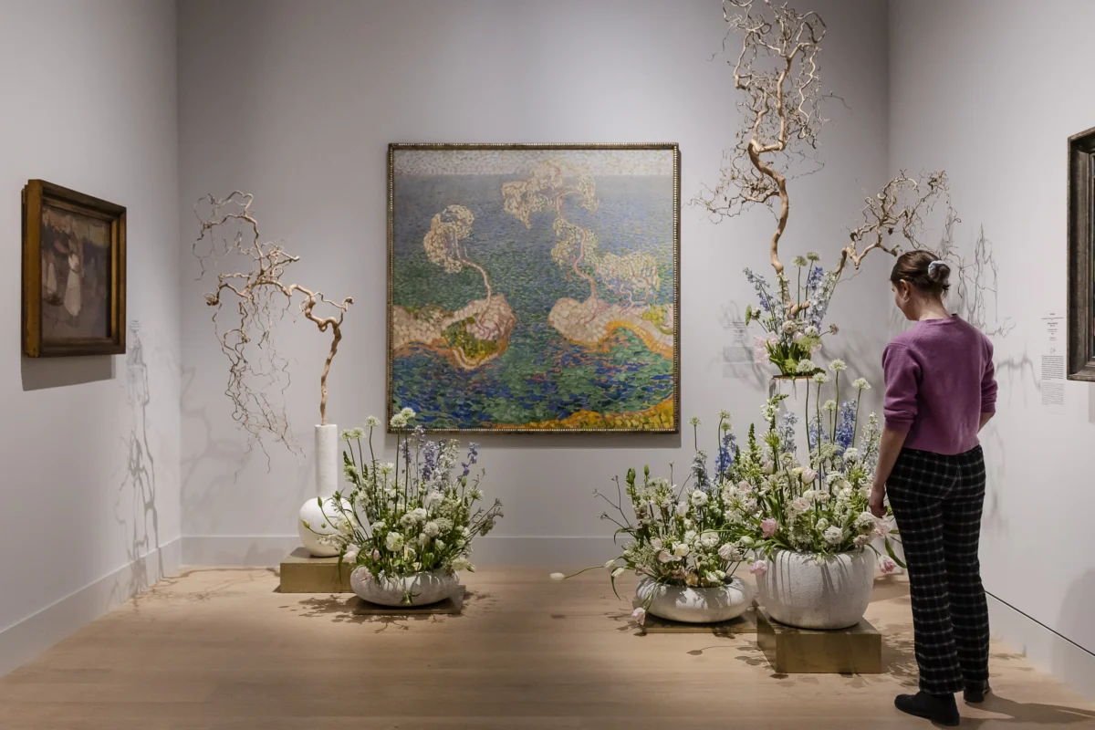 Kunstpalast in Bloom