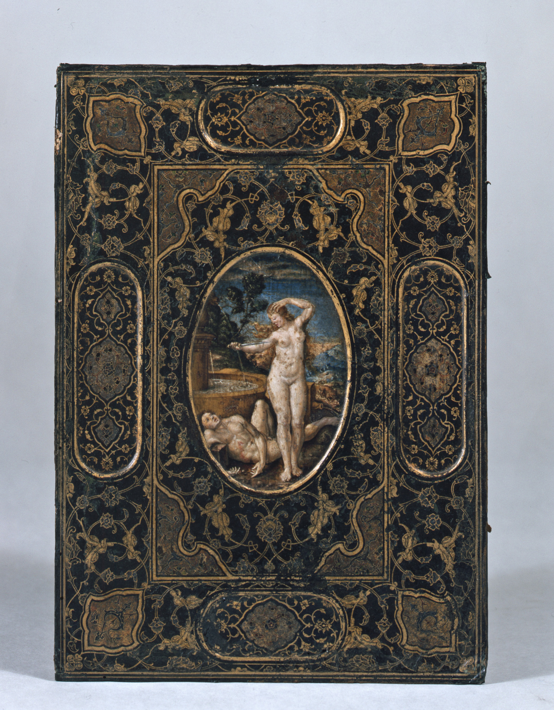 Buchdeckel, Venedig 1580–1600, Leder, Malerei, Vergoldung, 25,6 x 18 cm, Kunstpalast, Foto © Kunstpalast – LVR-ZMB, Stefan Arendt – ARTOTHEK