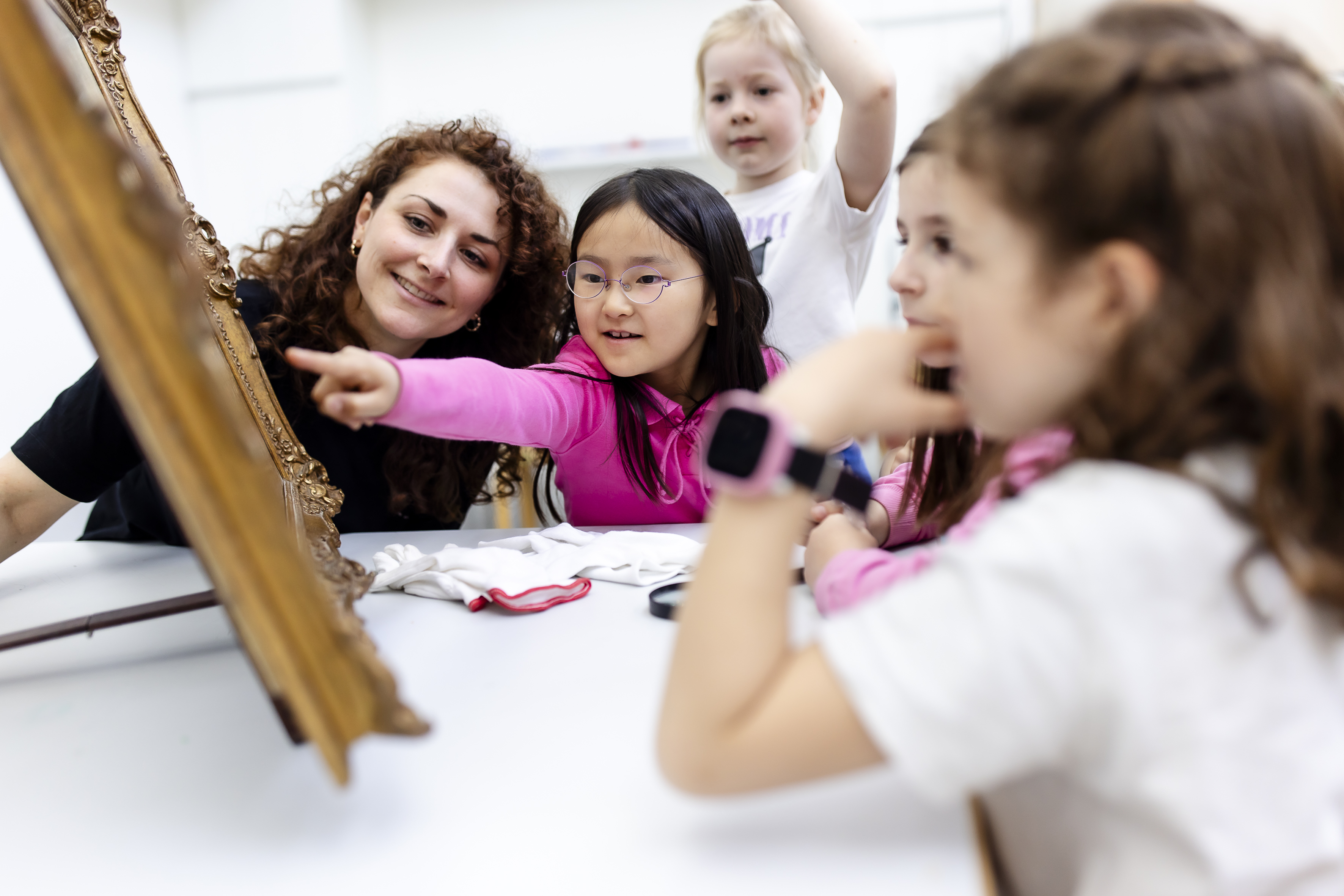 Kinder im Kunstpalast, Foto: © Anne Orthen