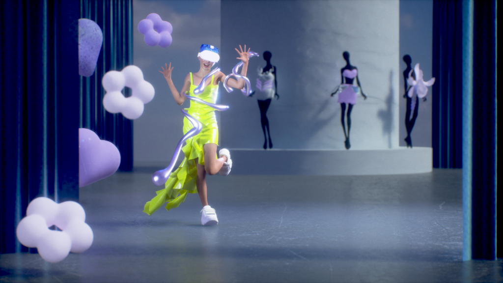 Eine Person in einem neonfarbenen Kleid und einem VR-Headset posiert inmitten schwebender lila Formen, mit Schaufensterpuppen im Hintergrund.